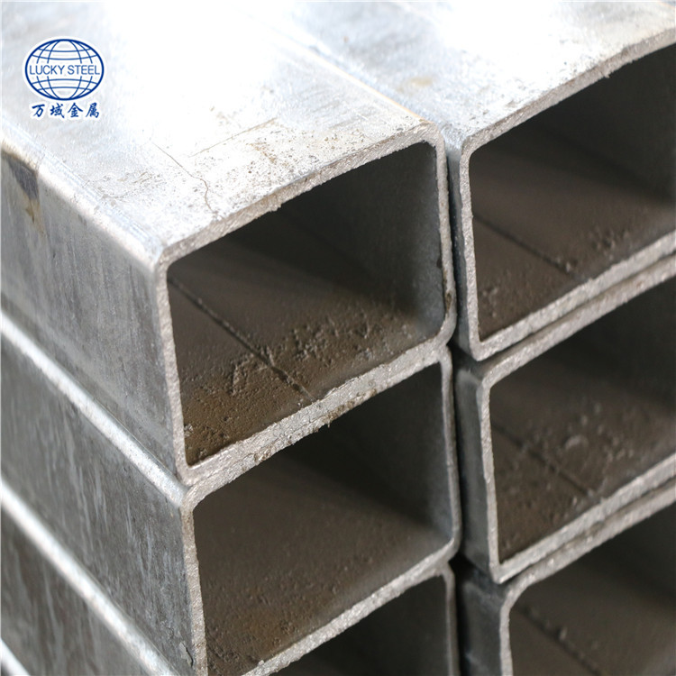 ASTM A500 Structure Black Square Shape Welded Hollow Steel Pipe / Tube
